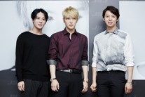 JYJ “서로에게 힘 되는 亞 투어, 즐겁게 하고 있다”