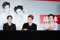“JYJ라는 이름으로 어느덧 5년, 우리는 행운아”