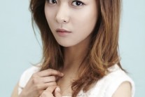 루나, 일반인 남성과 열애설…SM “함께 교회에 다니는 사이일 뿐”