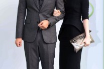 한가인 자연유산…“가족과 함께 아픔 회복”