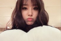 송지은, 신곡 ‘쳐다보지마’ 발표..음원차트 신선한 돌풍