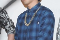 美 컴플렉스 “태양, 강한 신념 가진 스타”…’RISE’로 아이튠즈 10개국 정상!