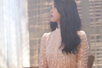 서태지의 ‘소격동’, 아이유 카드는 성공?