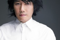 김장훈, 진도서 세월호 참사 실종자 가족 위로 장터음악회 개최