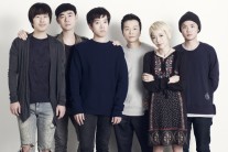 “아름다운 밤 우린 춤을 추고, 괴로운 밤 우린 꿈을 꾸네”