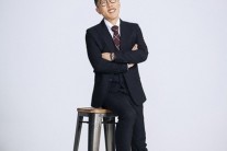 [이슈현장]김제동 “생각하는 것보다 난잡한 생활하고 있다”