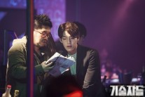 김홍선 감독 ‘기술자들’로 韓 케이퍼 무비 판 뒤엎는다