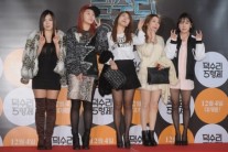 [포토]‘덕수리5형제’ 비비드 “‘덕수리5형제’ 흥행 대박나세요”