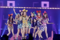 소녀시대, 첫 도쿄돔 콘서트 대성황 5만여 관객 열광
