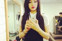 ‘적당히’? 무슨 의미일까 … 수지 인스타그램에 셀카 공개