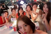 김소연, 데뷔 후 첫 MBC 연예대상 참석 ‘비하인드 컷 공개’