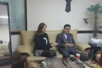 한영, 리메이크 앨범 남진, 전영록 듀엣곡 참여