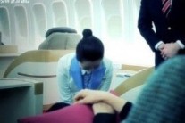 대한항공 여승무원 “호박같은 애가 왜 서비스, 무릎꿇고 사과” 폭로