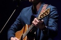 [이슈현장]‘컴백’ 에디킴 “폭넓은 인생사, 풀밴드 그리고 대중성”