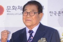 송해 “트로트, 우리의 것을 지켜야 한다”