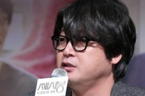 ‘쎄시봉’ 김윤석 “정우 팬들한테 야단 맞을까 걱정”