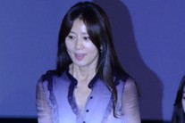 ‘쎄시봉’ 김희애 한효주, 2인1역 소감이…“비슷하다니 감사” vs “영광이다”