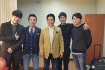 ‘쎄시봉’ 정우·강하늘·조복래, ‘스케치북’ 출연…‘프로가수 못지 않은 완벽 하모니’