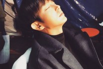 이준기 근황, 中 영화 촬영 중 ‘쪽잠’…“순정만화 주인공이 따로 없네”
