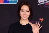 런닝맨 PD “윤은혜 섭외 위해 다각도로 노력 중”