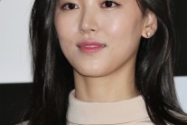 ‘순수의 시대’ 강한나 “신하균·장혁·강하늘 세 남자와 노출신, 감독님 믿고…”