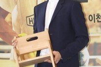 14년차 목수 이천희, 에세이 ‘가구 만드는 남자’ 출간