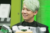 ‘마녀사냥’ 이홍기 “콘서트 중 무대 위로 여자 속옷 줄지어 날아와”
