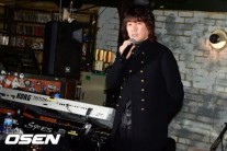 ‘기내 흡연’ 김장훈, 벌금 100만원…“공황장애로 불안했다”