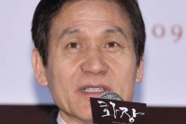 ‘화장’ 안성기 “43회차 촬영, 43회 모두 등장…연기인생 처음”