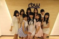 중국판 AKB48 걸그룹 ‘S.I.N.G’ 한국서 ‘K팝 인큐베이팅 시스템’으로 프로듀싱
