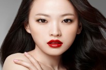 충무로 대세 천우희, 로라 메르시에 뮤즈 발탁…‘여배우의 기품’