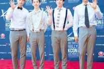 계약 끝나 흩어진 2AM…그룹은 유지? 해체?