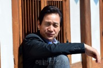 안성기“힘든‘화장’을 했다…고통이 너무 많은 영화라서”