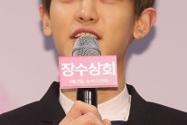 ‘장수상회’ 찬열 “사진 찍히기 민망할 정도로 울었다”