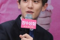 [이슈현장]찬열 “시나리오로 봤을 때보다 100배는 더 운 듯”