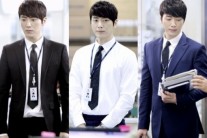 ‘파랑새의 집’  이준혁 블랙-블루 수트 단 두벌로 캐릭터 소화