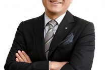 화장품기업 회장이 삼성전자 오너 아들보다 더 부자