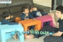 삼둥이 ‘위아래’ 노래 맞춰 치카치카…귀여움 끝판왕
