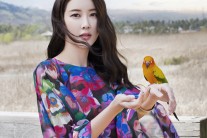 장미인애, 12세 연상 사업가와 2년째 열애