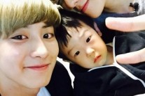슈퍼맨 서언 서준 다정샷 공개 “쌍둥이 서언이 서준이!!!, 삼촌이 또 놀러갈게!”