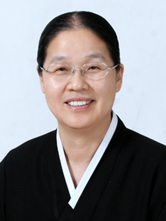 양윤성 교무님