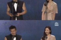 ‘백상예술대상’ 김사랑, 박진영 “다음에 꼭 뮤직비디오에서 뵙고 싶다” 이어 김사랑은 “언제든 불러 달라”