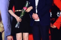 김옥빈-이희준, 6개월만에 연인서 친구로…