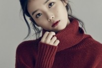 아이유, 로엔과 재계약!…”계약금 없이 신뢰로”