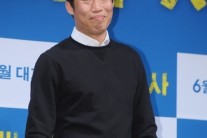[이슈현장]유해진 “담백한 연기 보여드리고 싶었다”
