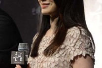 ‘손님’ 천우희 “열일곱 연상 류승룡과 멜로 연기, 걱정됐다”