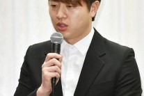 유상무 이벤트에 관리자 “유상무 못생겼다” 찬물