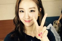 ‘국악소녀’ 송소희, 폭풍성장 한복 벗은 대기실 인증샷 ‘시선 집중’