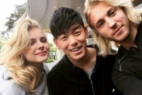 클로이 모레츠 친오빠와 함께 사진 찍은 그는 누구?…‘시선 집중’