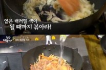 ‘집밥 백선생’ 백종원, 카레 레피시 “양파 살짝 볶으면 물 생기지만 계속 오래 볶으면 향 나” ‘반찬으로 못 먹을 정도로 볶아’